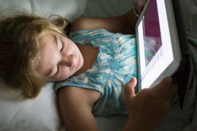 Dijital ekranlar 'emzik' gibi kullanılmamalı!